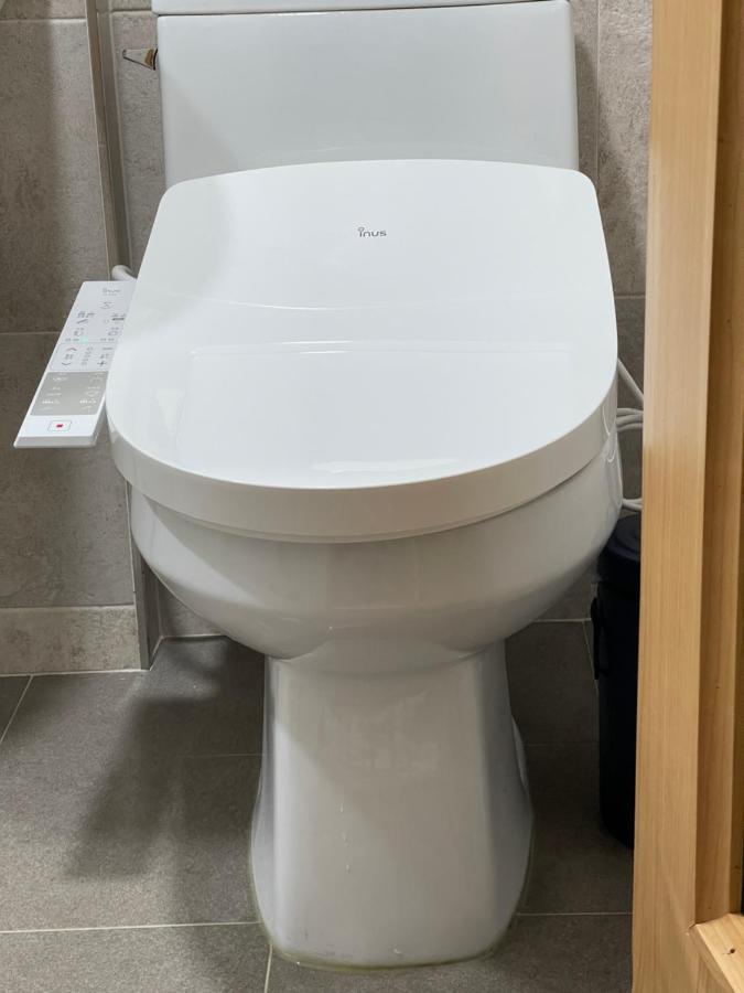 Hongdae Residence-2 1Min From Hongik Uni Station Exit #1 Σεούλ Εξωτερικό φωτογραφία