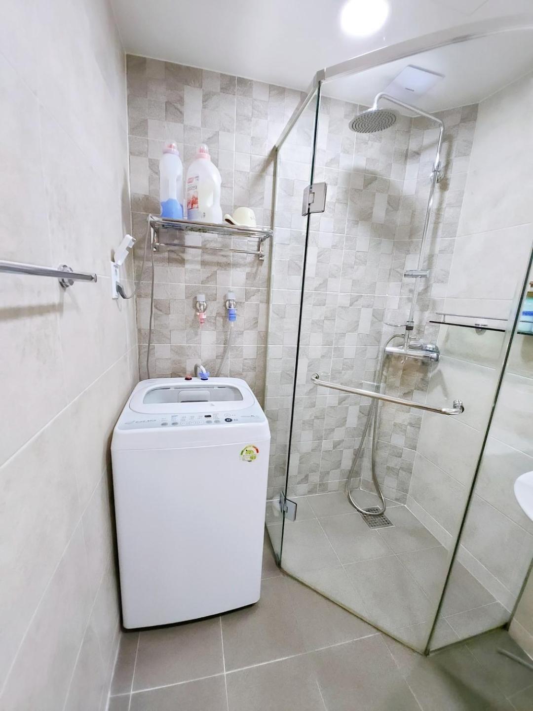 Hongdae Residence-2 1Min From Hongik Uni Station Exit #1 Σεούλ Εξωτερικό φωτογραφία