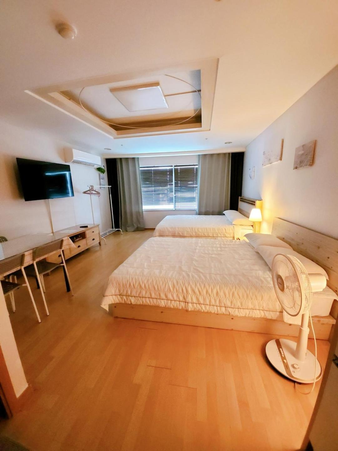 Hongdae Residence-2 1Min From Hongik Uni Station Exit #1 Σεούλ Εξωτερικό φωτογραφία